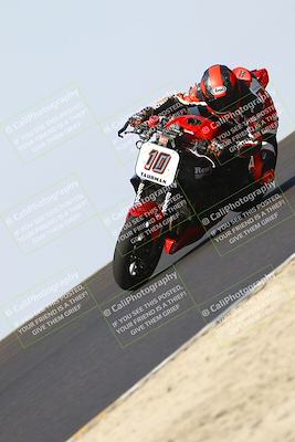 media/Sep-05-2025-CRA (Fri) [[b1fe00145a]]/10am (Inside Turn 2)/
